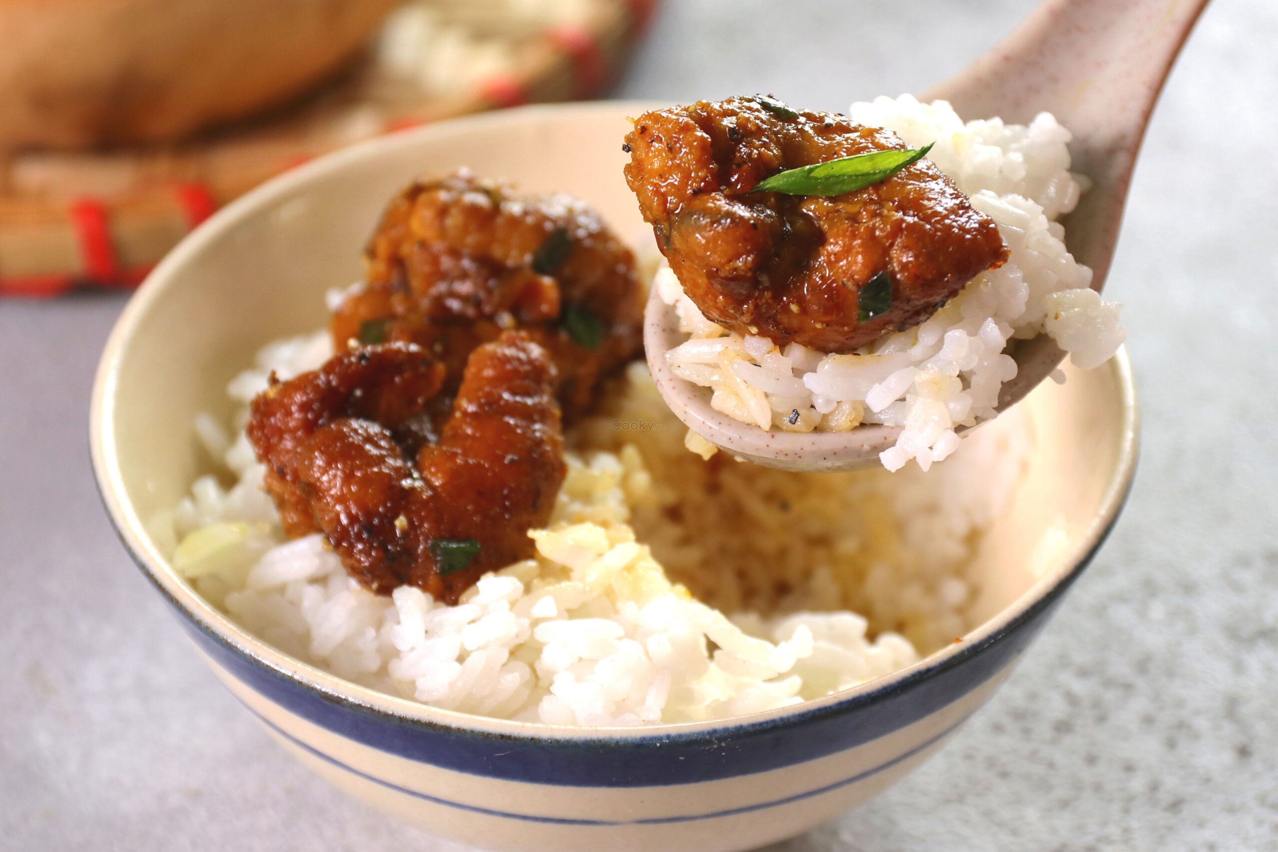 muon-an-com-trang-ca-kho-2