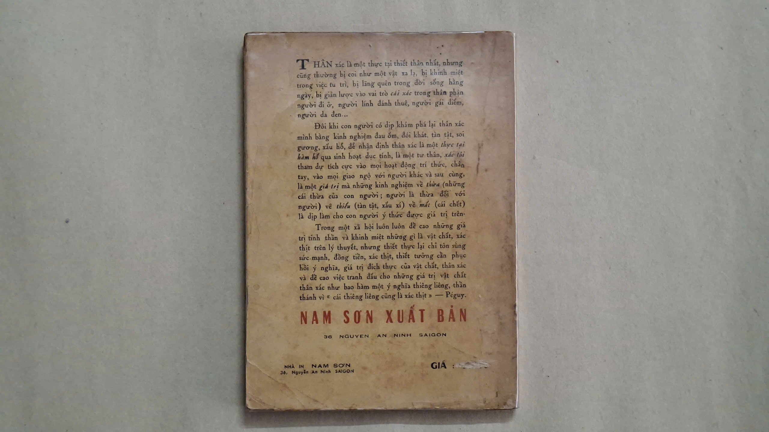 Ca tụng thân xác - Nguyễn Văn Trung (sách xưa) 5 Ca tụng thân xác - Nguyễn Văn Trung (sách xưa) - Ảnh 5